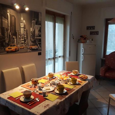 Il Melograno Panzió Borgo San Dalmazzo Kültér fotó