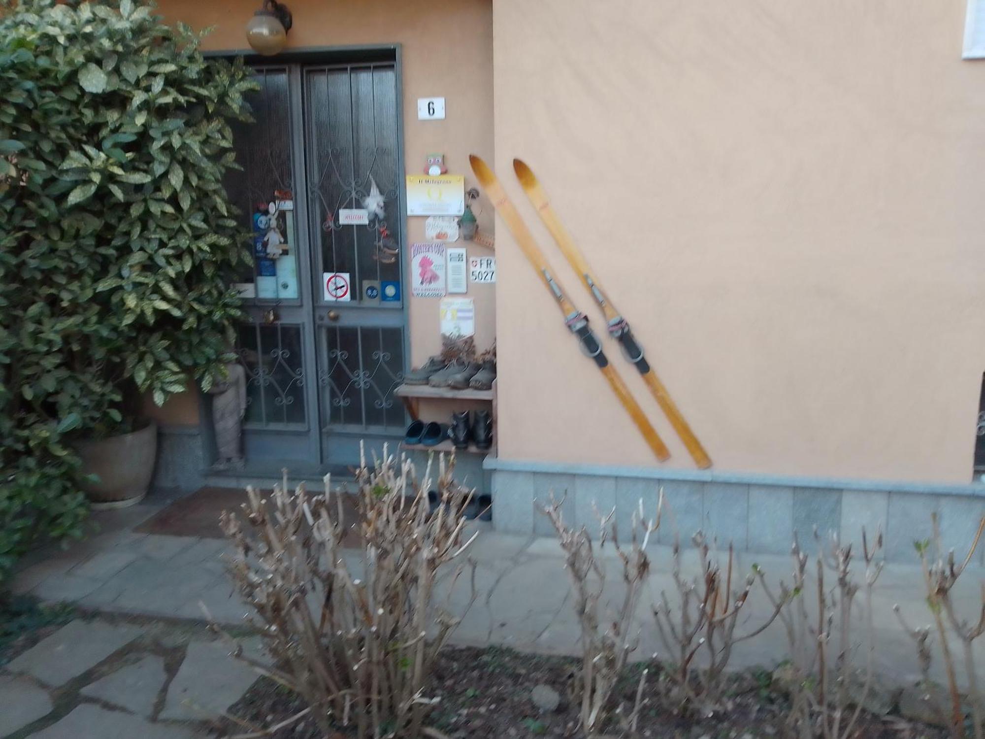 Il Melograno Panzió Borgo San Dalmazzo Kültér fotó