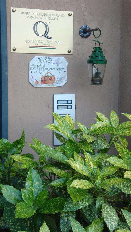 Il Melograno Panzió Borgo San Dalmazzo Szoba fotó