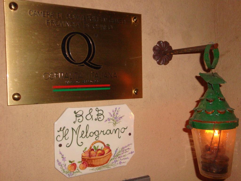 Il Melograno Panzió Borgo San Dalmazzo Kültér fotó