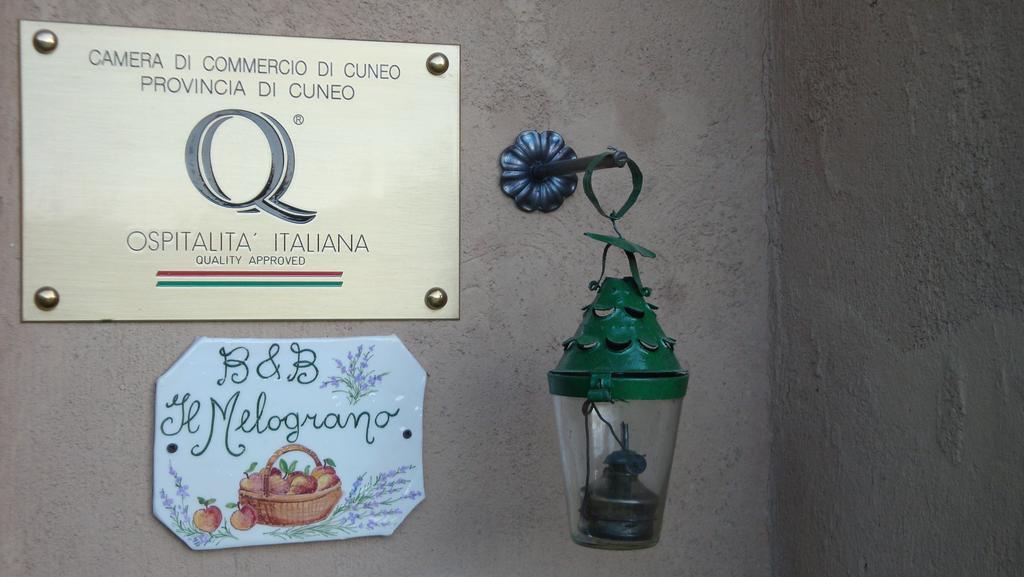 Il Melograno Panzió Borgo San Dalmazzo Kültér fotó